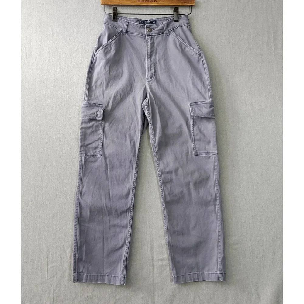 Hollister Women Y2K Gray Utility Cargo Pants High Rise Straight Leg Size 3S / 2S